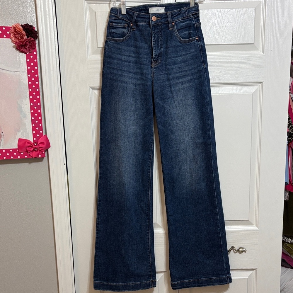 NWT Dark Blue Wide Leg High-Rise Jeans